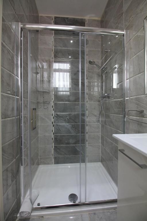 Гостевой дом Donnybrook Hall Дублин-47