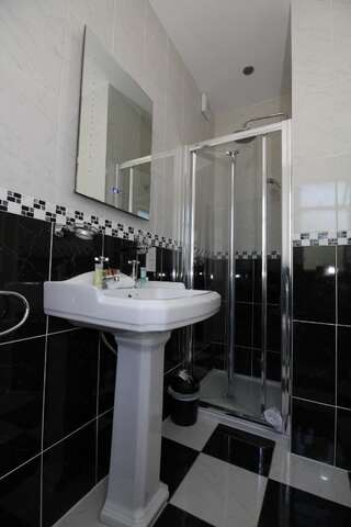 Гостевой дом Donnybrook Hall Дублин Двухместный номер с 2 отдельными кроватями-2